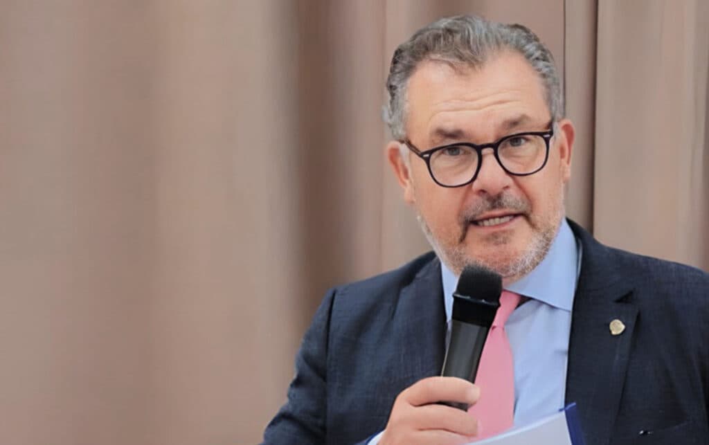 Foto professionale di Ing. Alessandro Vanucci